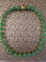 Echtes Jadecollier mit Gold, Schätzung Fr. 1 150.--