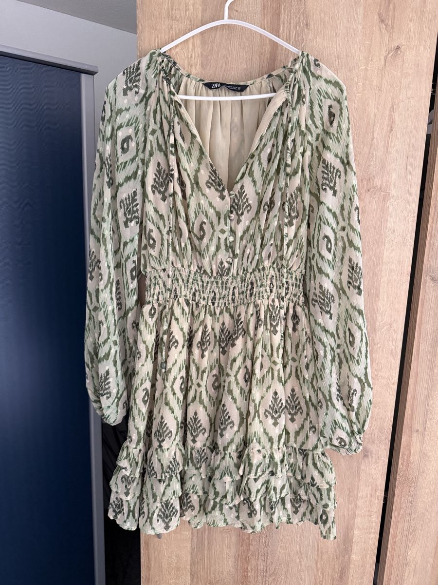 Zara Kleider: Zara Dress – Gebraucht aus Glis von zey_22mw 2