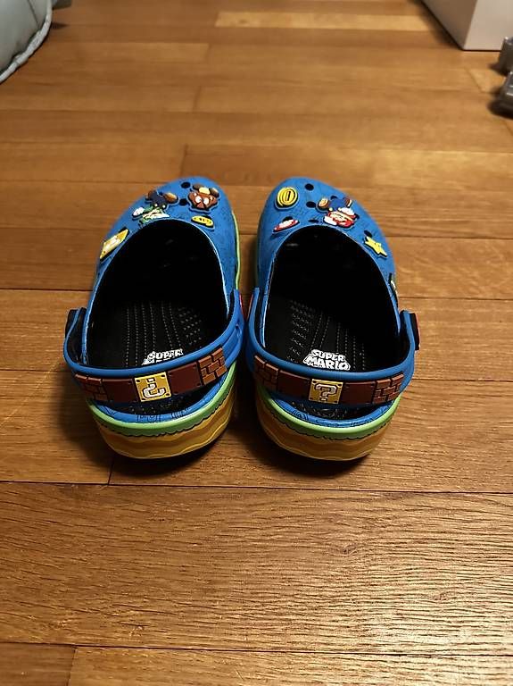 Schuhe für Jungen: Crocs Unisex Kinder Super Mario – Neu und originalverpackt aus Basel von schdeeefii 1