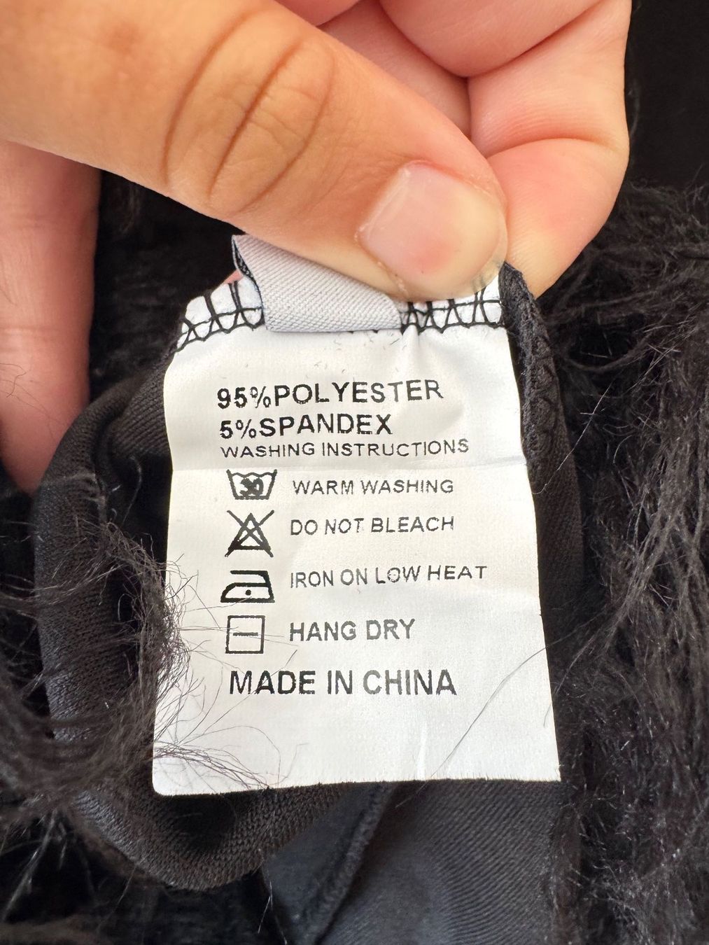 Kleider: Robe noire chic – Neu (gemäss Beschreibung) aus Montreux von iizaa811 6