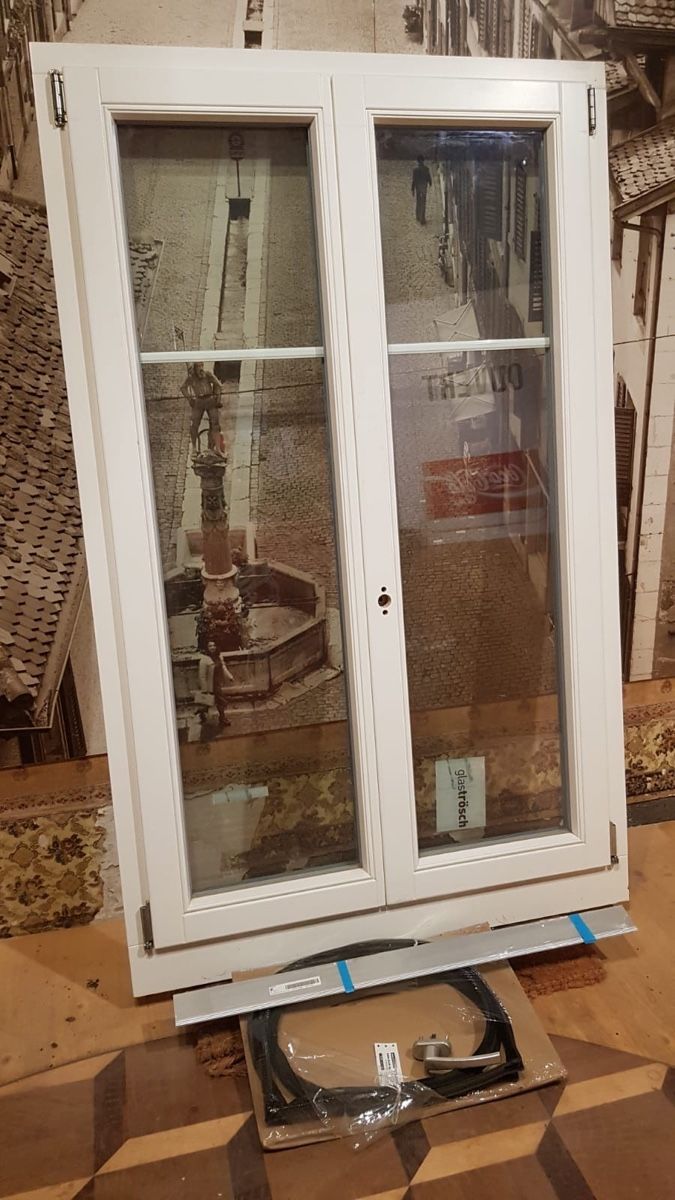 Finestre: Fenêtre bois / verre isolant neuve  -65% – Nuovo e nell'imballaggio originale da La Neuveville venduto da MaSandri 1