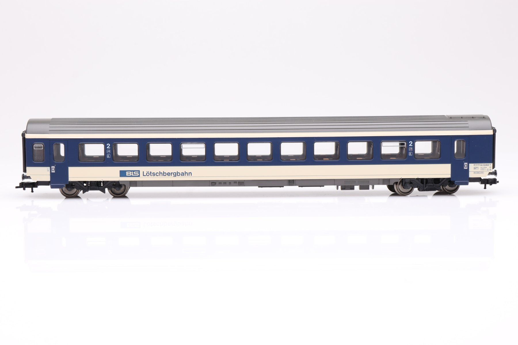 Roco Modellini di ferrovie: Roco 44475 BLS EW IV 2. Klasse DC – Nuovo (secondo la descrizione) da Ried (Muotathal) venduto da Modellbahn.swiss 1