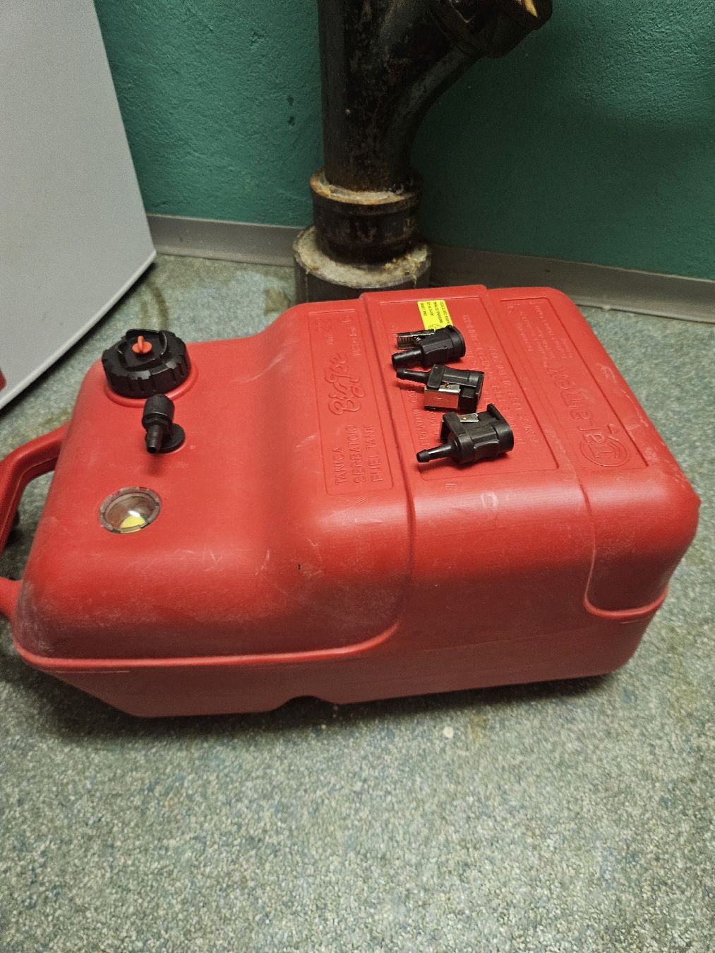 Accessori per altri veicoli: Benzintank für Boot – Nuovo (secondo la descrizione) da Volketswil venduto da Selamia 1
