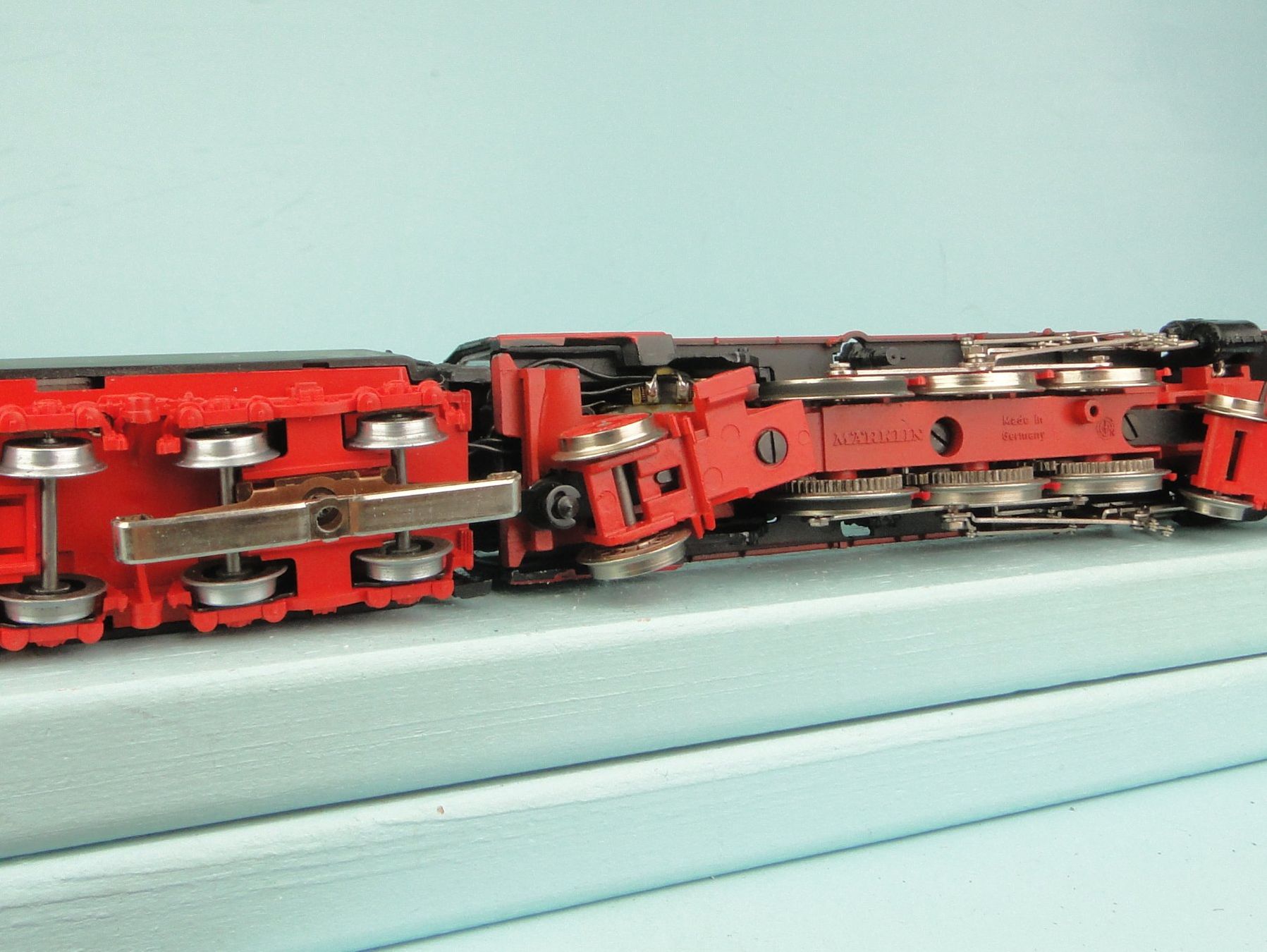 Märklin Modelleisenbahnen: Märklin 3085 Dampflok BR 003 – Gebraucht aus Bülach von cann11 4