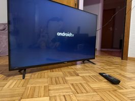 Polaroid Smart TV 43” 4K UHD Android TV + télécommande 