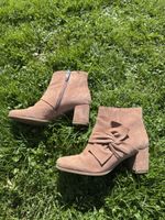 Tamaris Wildleder Stiefeletten mit Schleife, Grösse 37