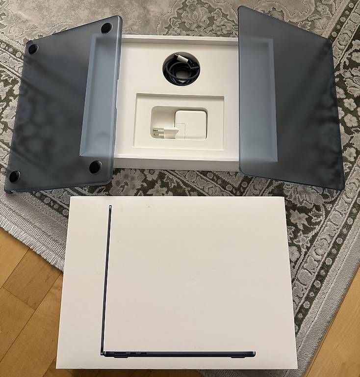 Apple Notebook: Macbook Air 13" M2 - Mitternacht – Usato da Volketswil venduto da IT-Mac 3