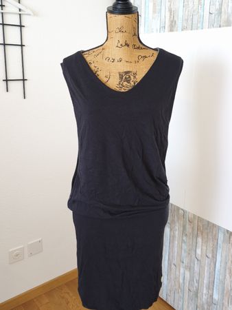 Kleid schwarz Grösse M Bench guter Zustand