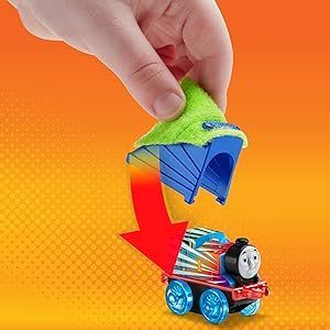 Fisher-Price Giocattoli: Thomas & Friends Minis Target Blast - Stunt Set – Nuovo (secondo la descrizione) da Lugano venduto da Pocketpixel 5