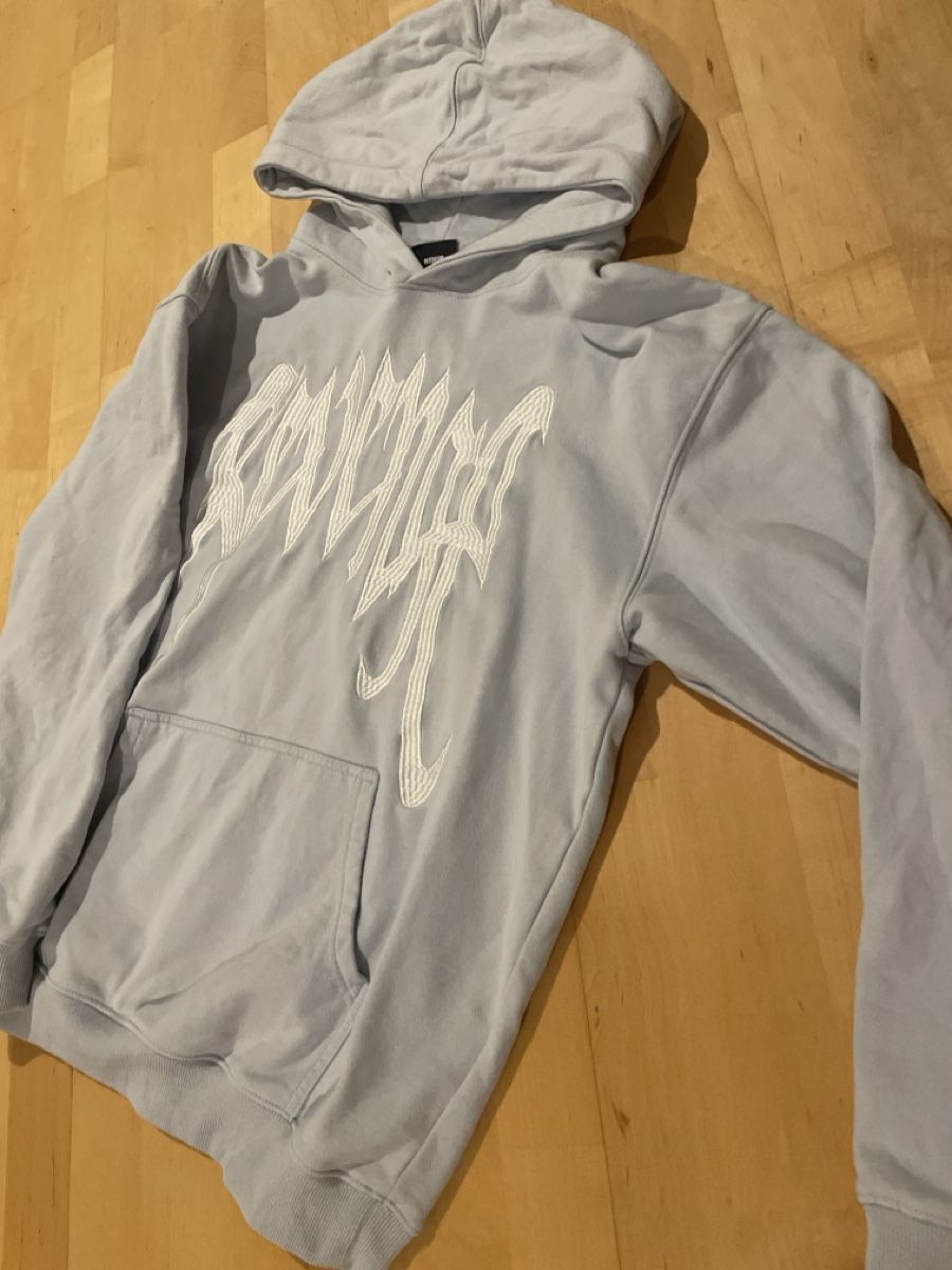 Maglioni & Felpe: Light Blue Revenge Hoodie – Usato da Freienbach venduto da pol_s5jp 2