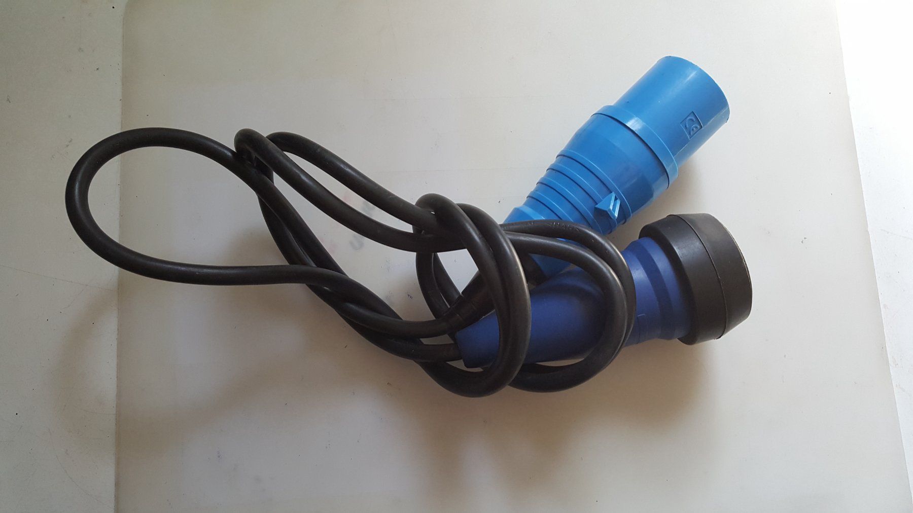 Kabel: Anschlusskabel – Gebraucht aus Thun von Christhun 7