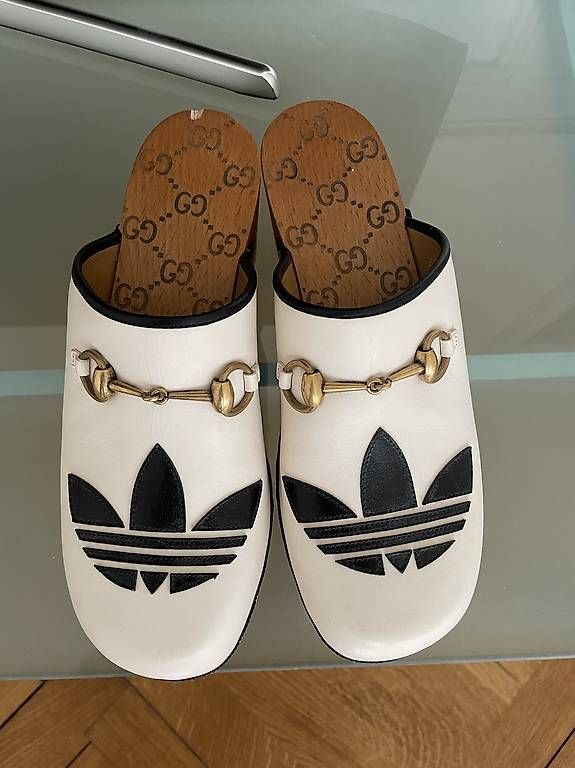 Gucci Damenschuhe: Gucci Clogs – Gebraucht aus Basel von DobrilaP