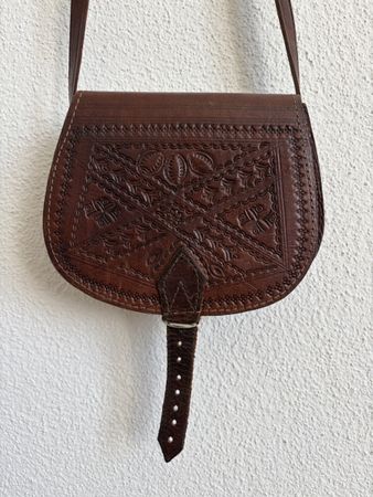 Umhängetasche Leder braun geprägt guter Zustand