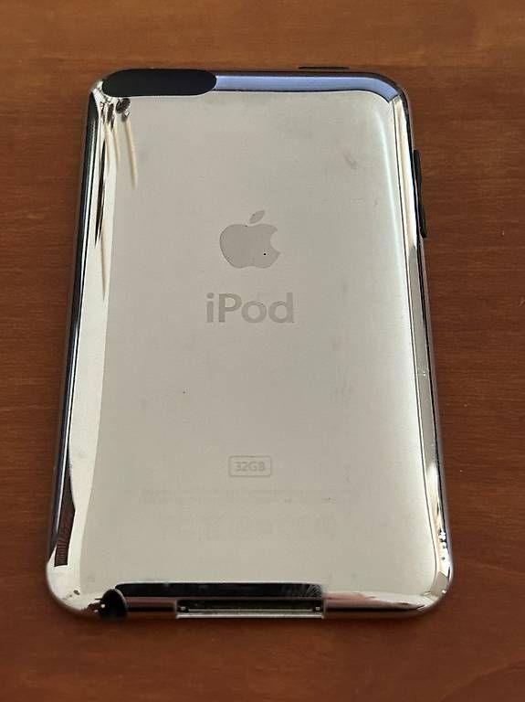Lettore multimediale portatile: iPod Touch/32GB/MC008LL/A – Usato da Basel venduto da SanLwin 3
