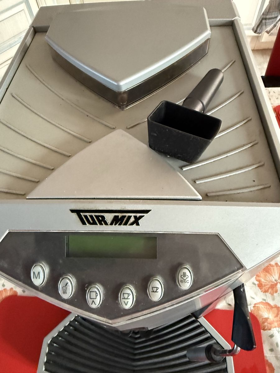 Turmix Macchine per caffè & Macchine per espresso: Machine à café TURMIX TX550 électronique  – Usato da Granges VS venduto da Mapern 1