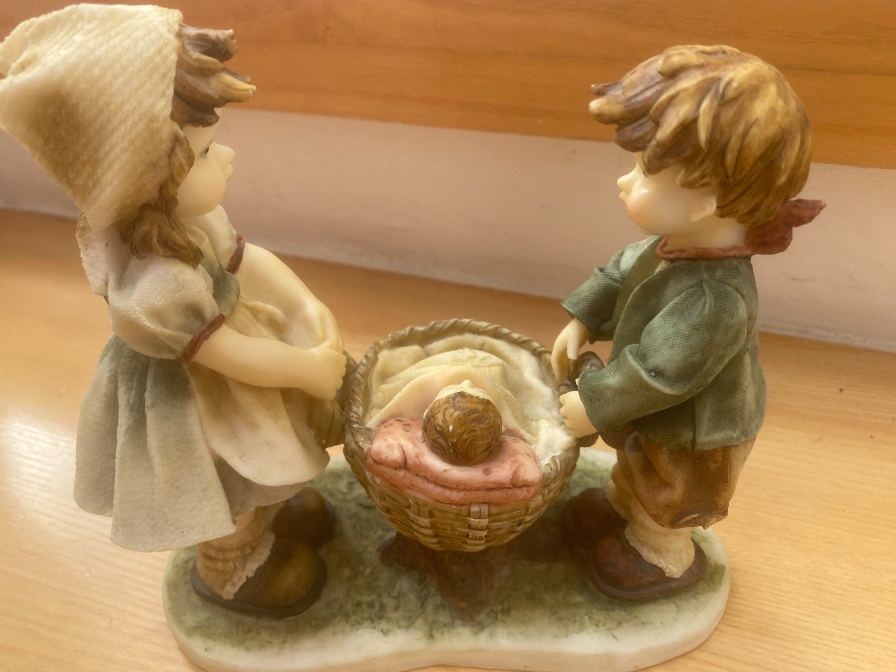 Figuren: Kinderfigur – Neu (gemäss Beschreibung) aus St. Gallen von Blin 1