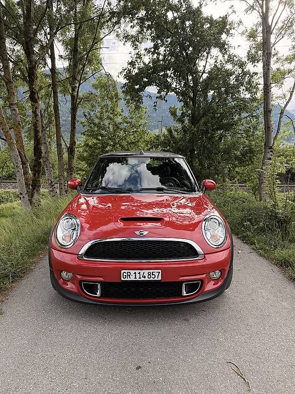 Autos: Mini JCW Cabrio – Gebraucht aus Jenins von lia_p6ss