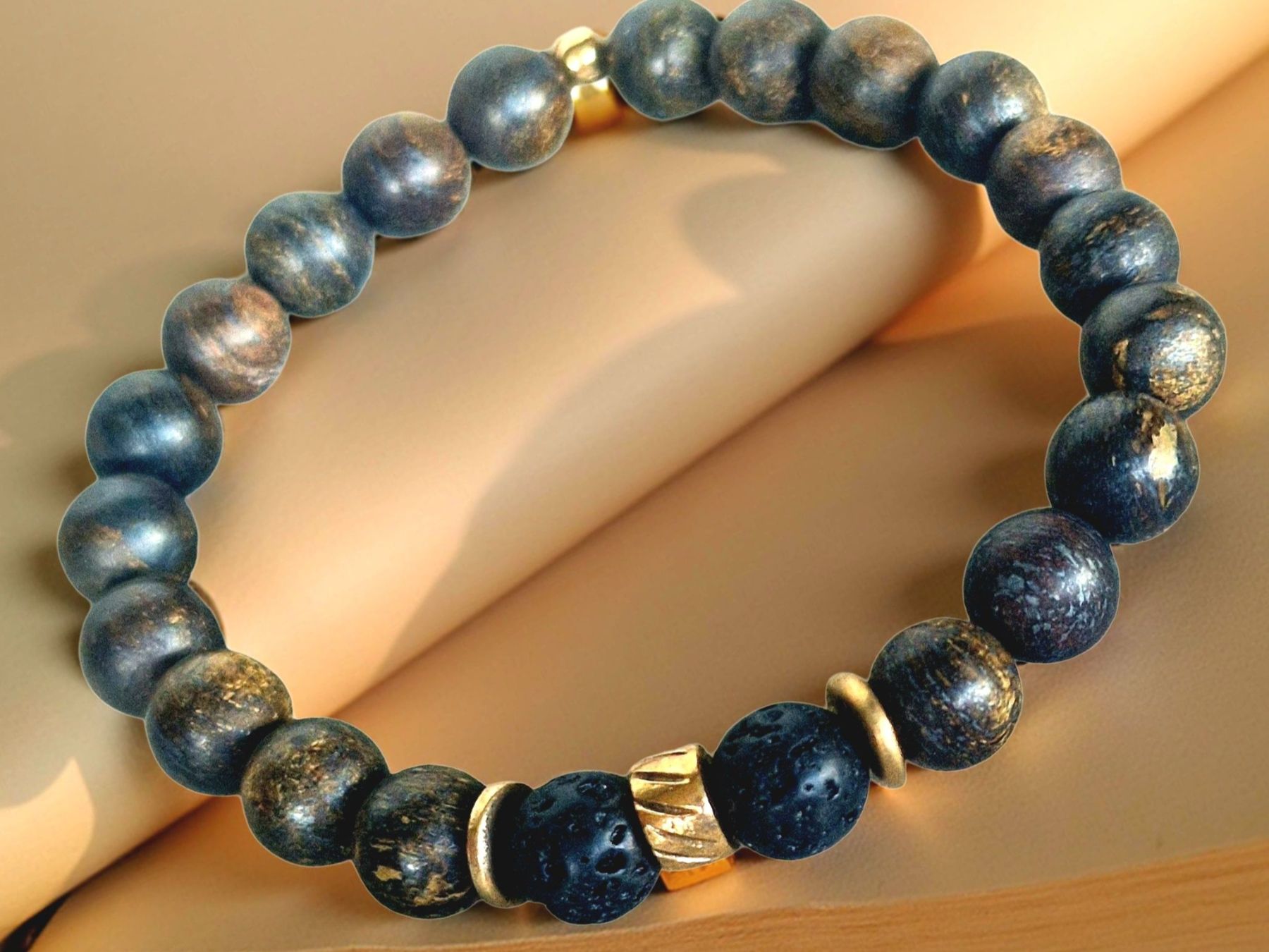 Bracciali & Braccialetti: Armband Bronzit-Lava-Bronzit. ca. 20cm Umfang – Nuovo e nell'imballaggio originale da Aarau venduto da Schmuckhoehle_MD 3