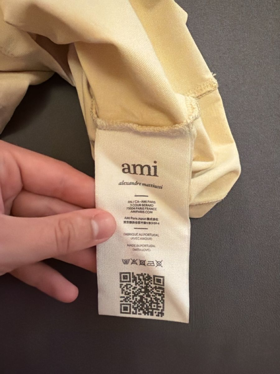 T-shirt: T shirt Ami Paris – Usato da Lens venduto da lam_ty5z 3