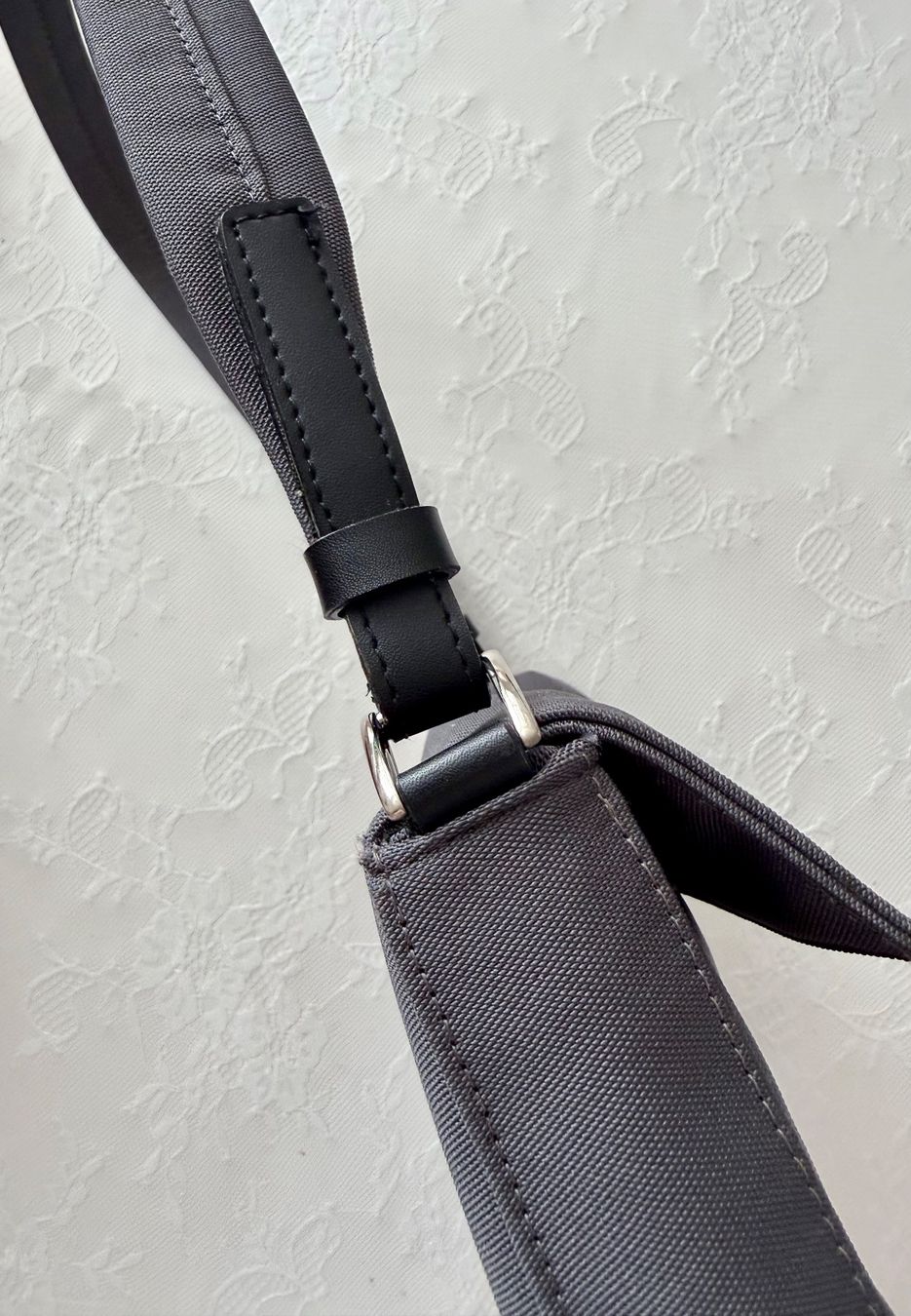 Taschen für Damen: Borsa Azzaro grigio antracite – Gebraucht aus Breganzona von mas_tv72 6