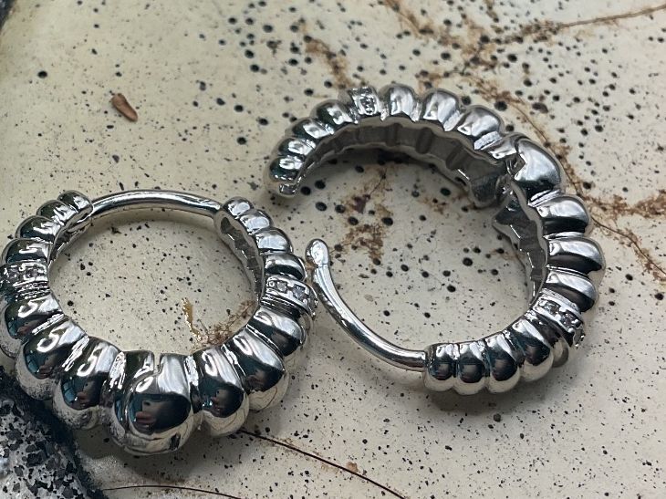 Orecchini pendenti & Orecchini a lobo: Creolen aus Sterlingsilber – Nuovo (secondo la descrizione) da Luzern venduto da S.Kern01 1