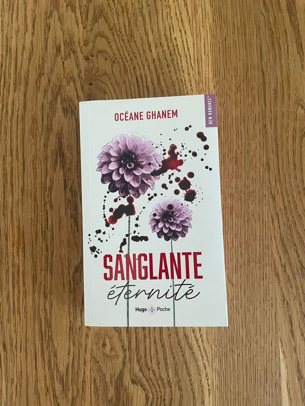 Bücher: Livre sanglante éternité – Gebraucht aus Marly von hay_kym6