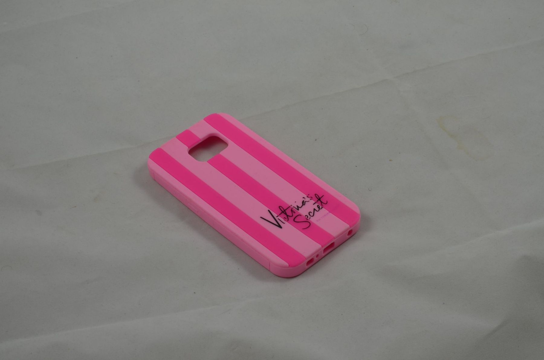 Cover & Protezioni schermo: 21 Handy Cover Samsung Galaxy S6 – Usato da Buchs AG venduto da SellAndBuyX 2