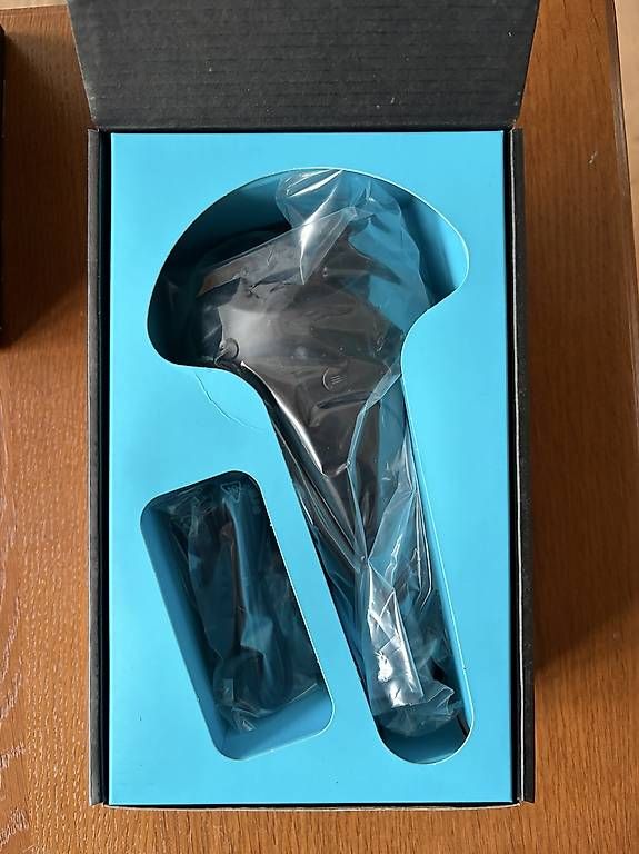 Casque VR: Oculus / HTC Vive Base Station / Controller – D'occasion à Zürich par jachalala 4