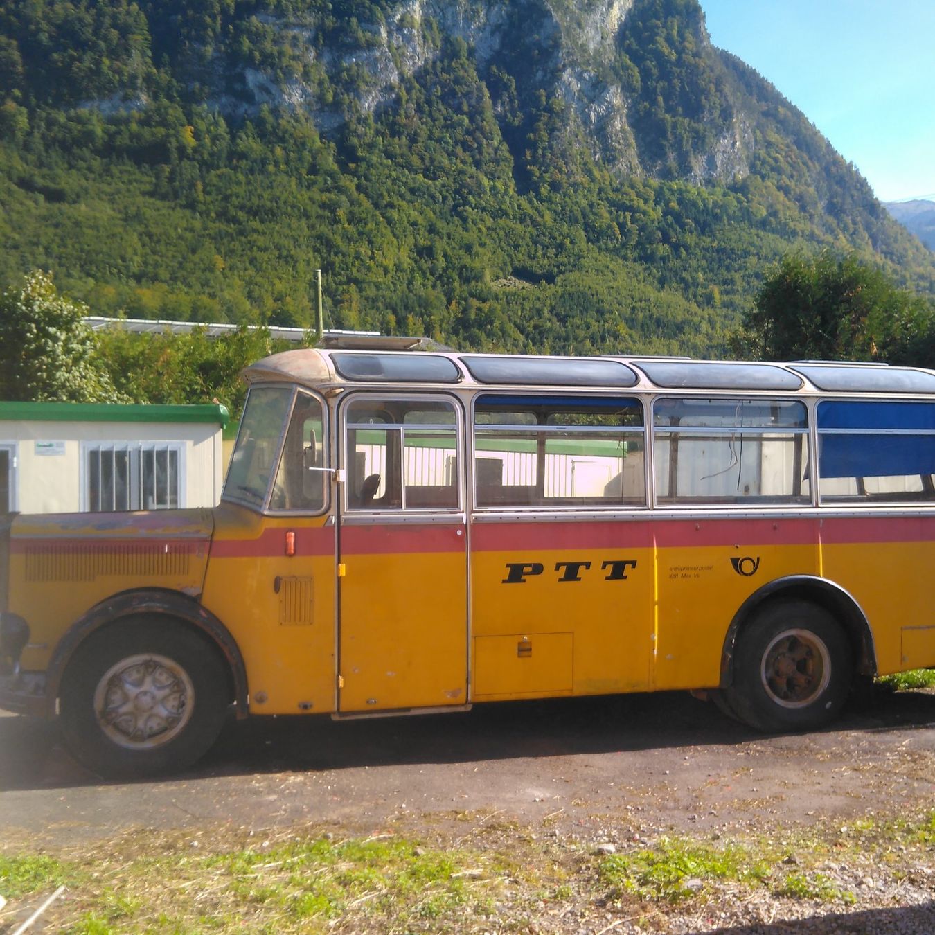Berna Camions: Saurer / Berna L4C  Bus – D'occasion à Ennetmoos par Truckdiver 1