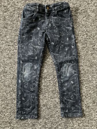 Frugi Jeans Dinos 110/116