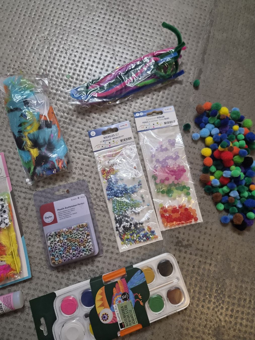 Kit bricolage: Bastelset div. Zubehör – Usato da Muttenz venduto da Ela_Manu 2