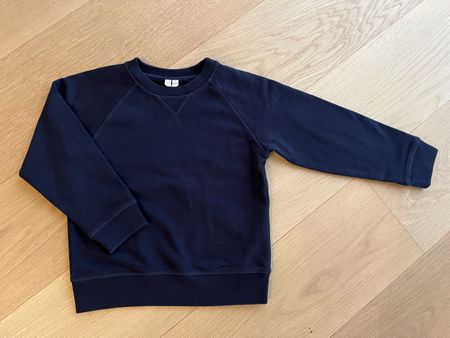ARKET Navy Sweatshirt (110/116)