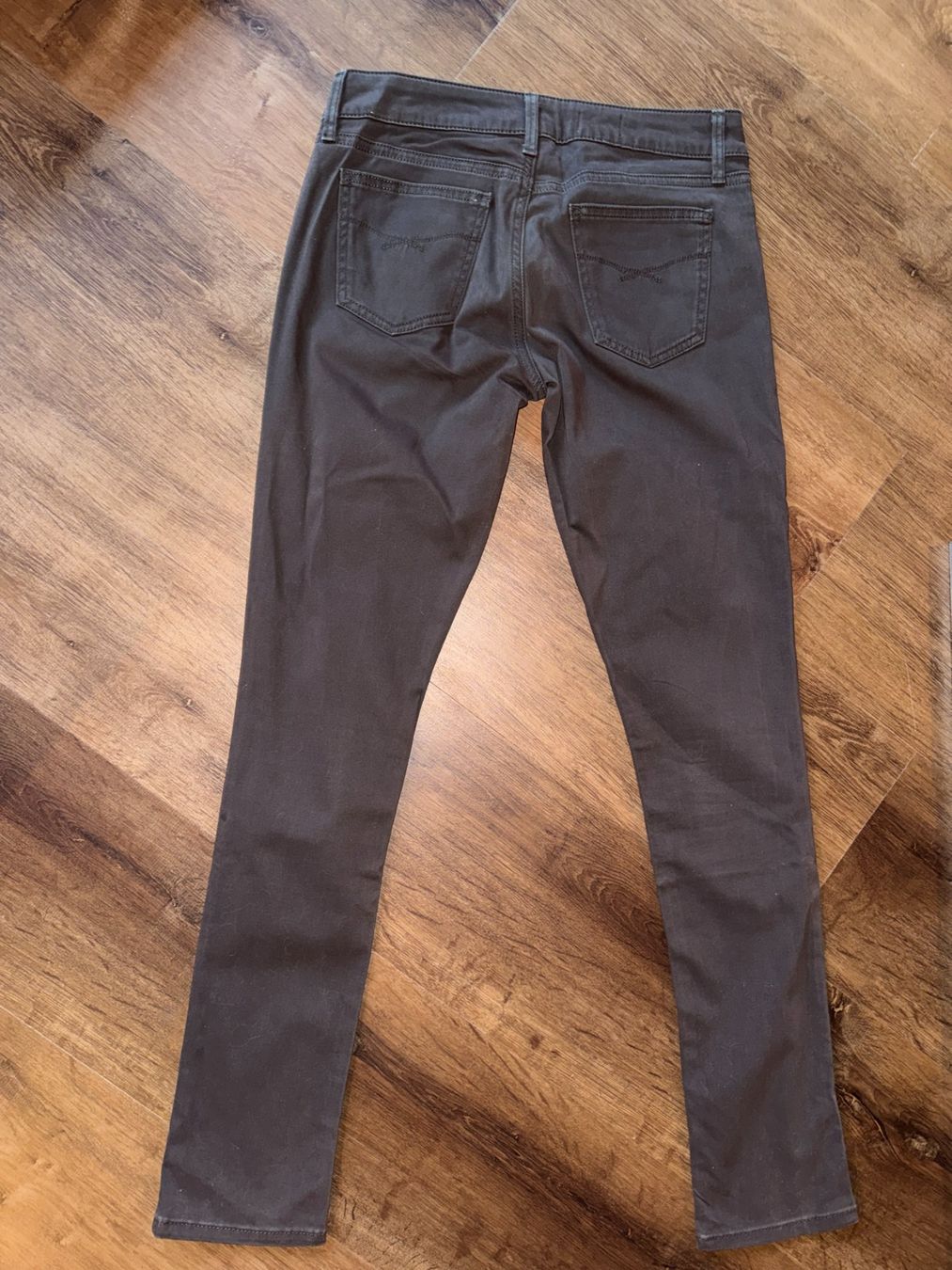 Gap Pantaloni: Pantalons skinny Gap - 27 – Usato da St-Sulpice VD venduto da juhdu 4