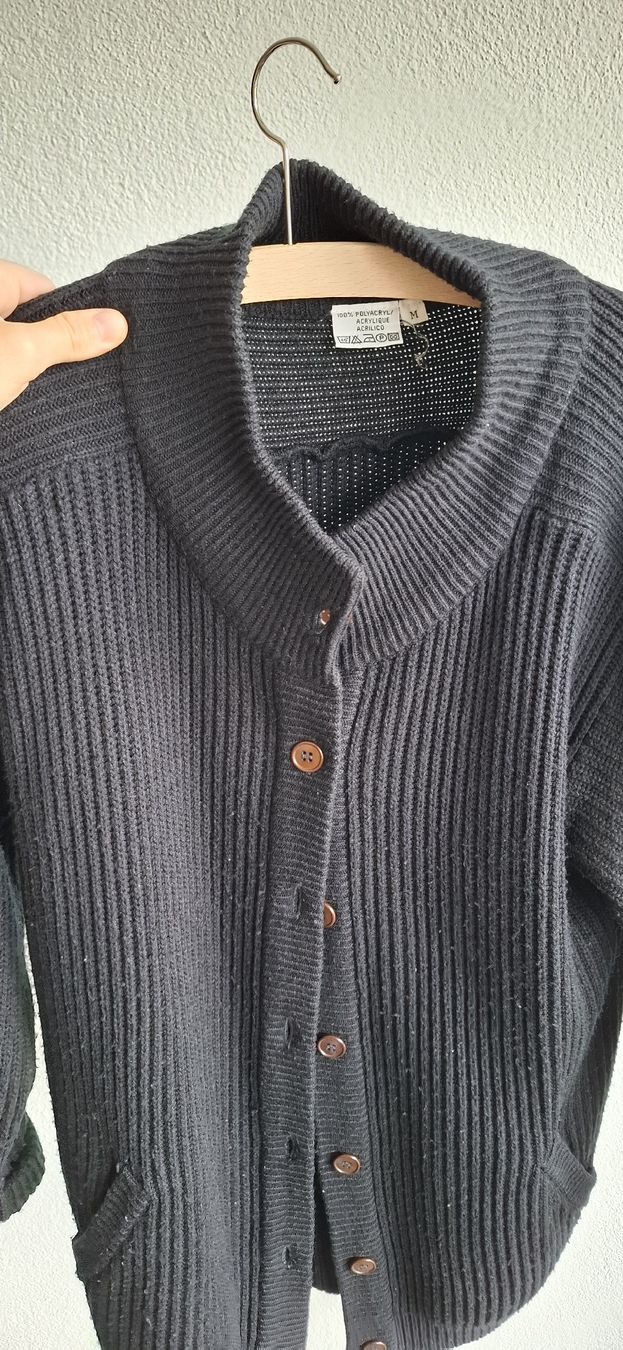 Vestes: Damen Strickjacke schwarz Grösse  – D'occasion à Mellingen par lathei 4
