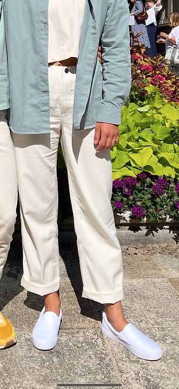 Pantaloni: Peak Performance Hose – Usato da Luzern venduto da Jill_Lu