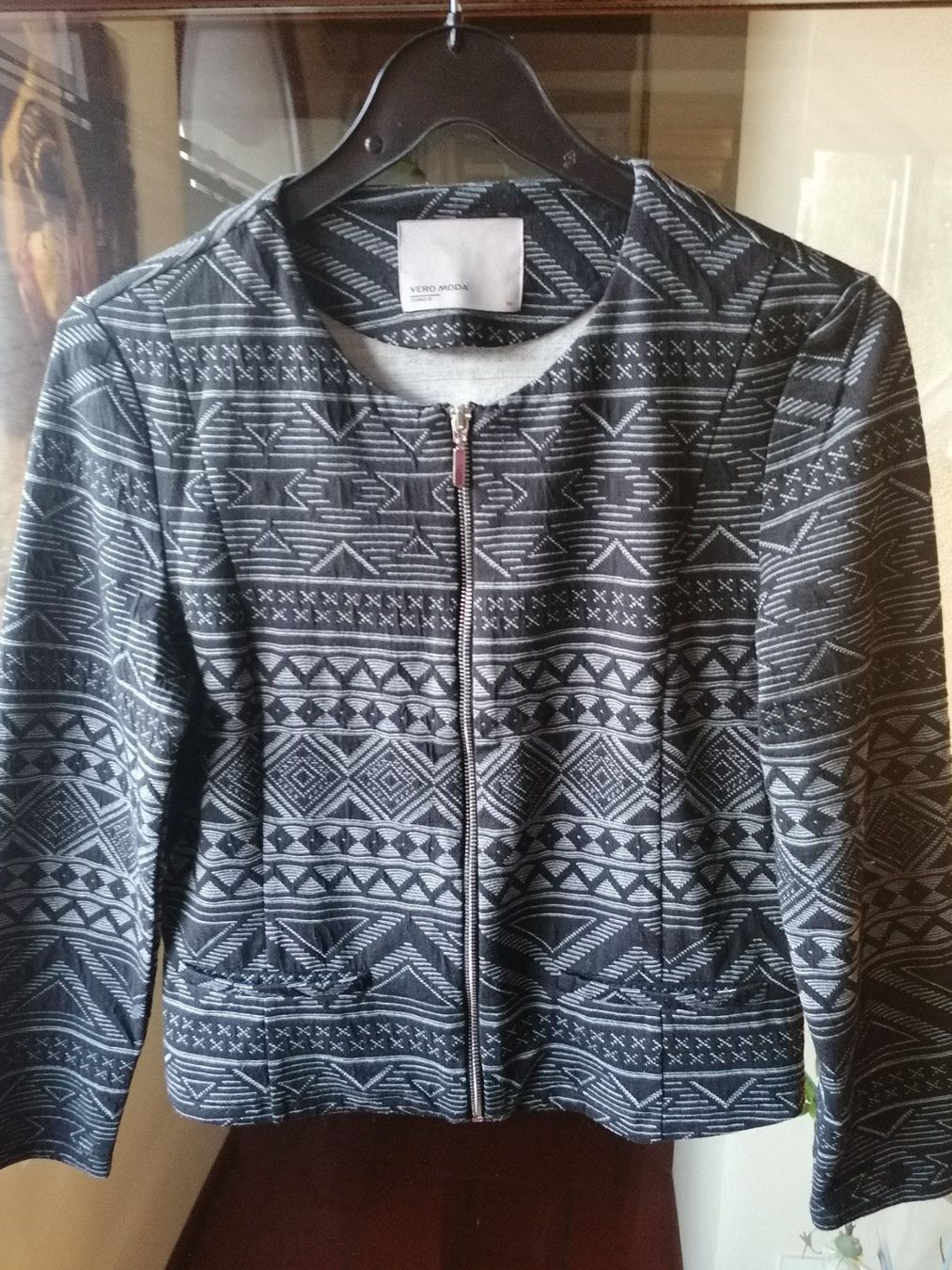 Vero Moda Giacche: VERO MODA Jäcklein gr 38 grau – Usato da Bedigliora venduto da Dolcezza0
