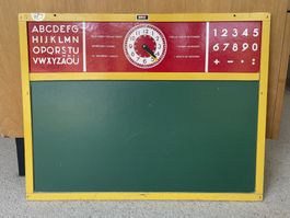 Kinderspielzeug - Wandtafel