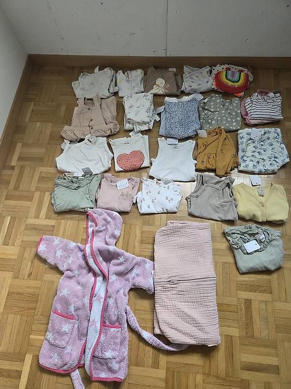 Lotti & Set di vestiti: Kinderkleider in Gr. 56-80 – Usato da Fehraltorf venduto da ThomasCH89 3