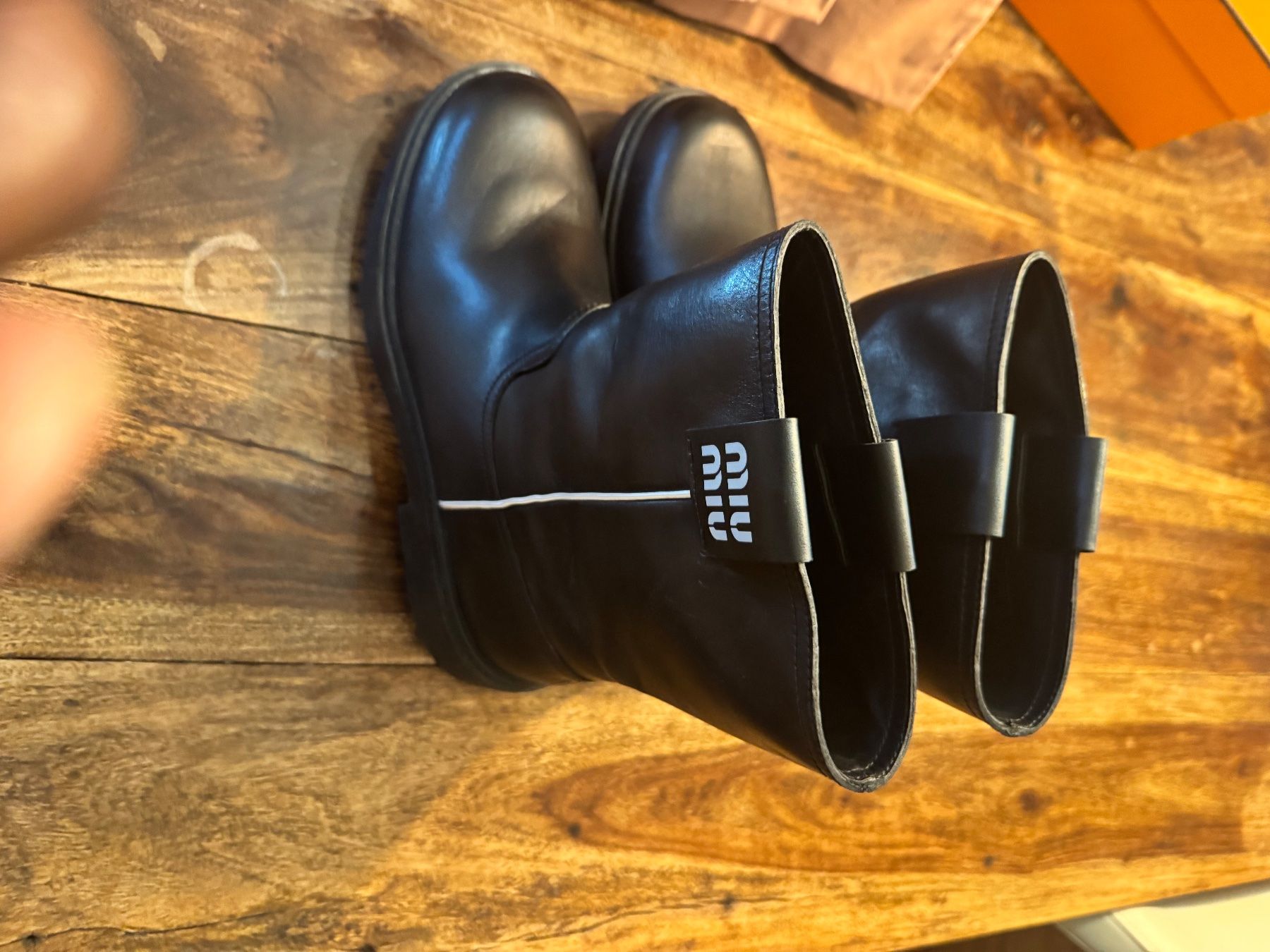 Miu Miu Scarpe da donna: Miu Miu boot – Nuovo e nell'imballaggio originale da Oetwil a.d. Limmat venduto da costaricacahuita21 3