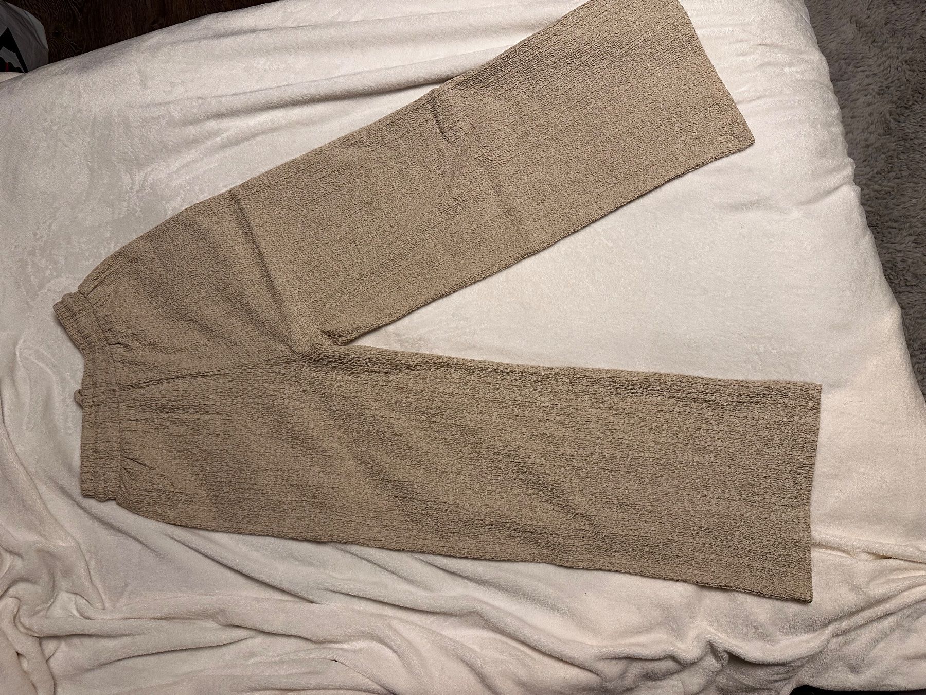 Zara Pantaloni: Stoffhose beige Gr. S – Usato da Dübendorf venduto da bol_h67v 1