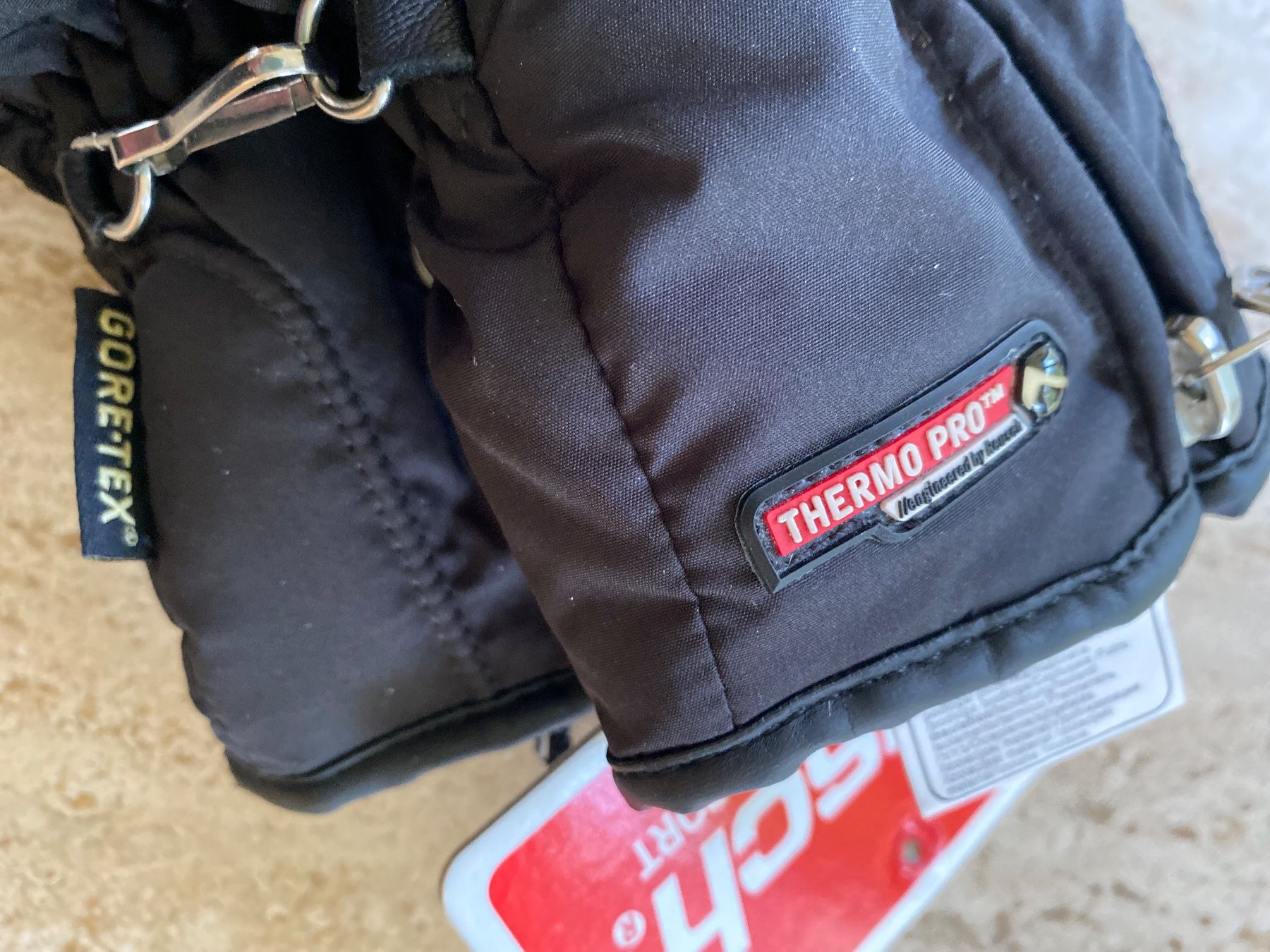Reusch Handschuhe & Handstulpen: Gore Tex Skihandschuhe Reusch Gr. 7.5 – Neu und originalverpackt aus St. Moritz von Cwind 1