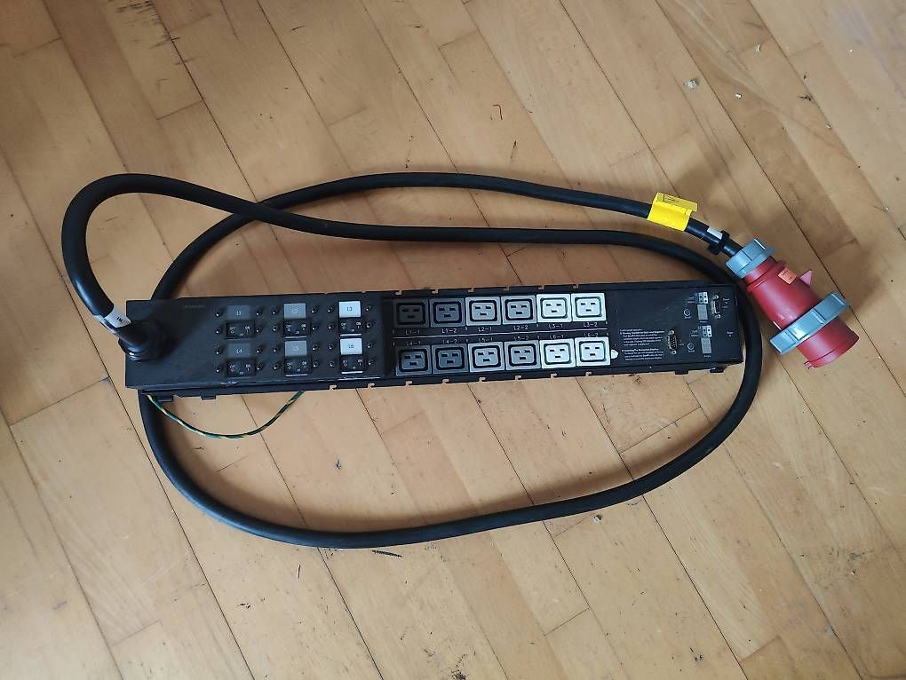 Alimentazione elettrica: HP S332 PDU 400V / 32A – Usato da Luzern venduto da Djadm