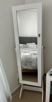 Schmuckschrank weiss mit Spiegel