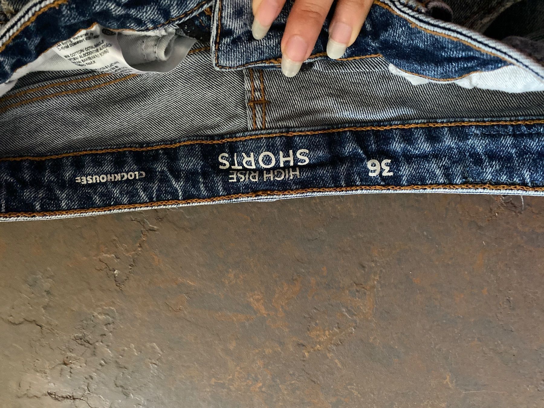Jeans: Hotpants high rise Gr. 36 – Usato da Gränichen venduto da cat_lady 1