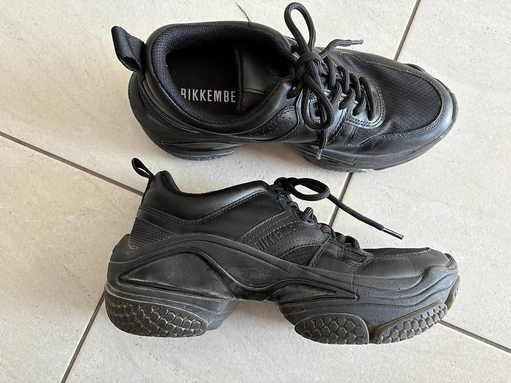 Bikkembergs Scarpe da uomo: Schwarze Sneaker von BIKKEMBERGS Gr. 37 – Nuovo (secondo la descrizione) da Willisau venduto da ani_gtk8