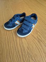 Sneaker; Gr. 24
