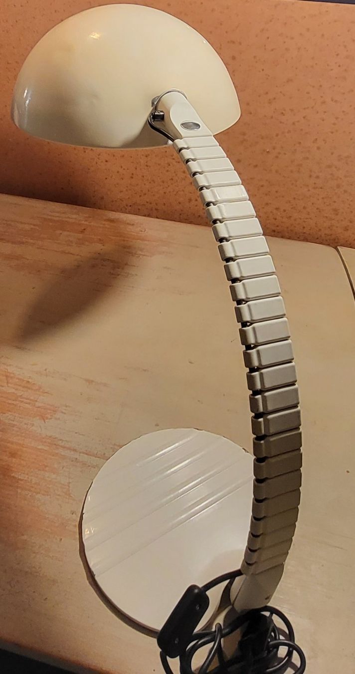 Lampade: Lampe Elio Martinelli 660 Flex – Usato da Montet (Glâne) venduto da Koada2 1