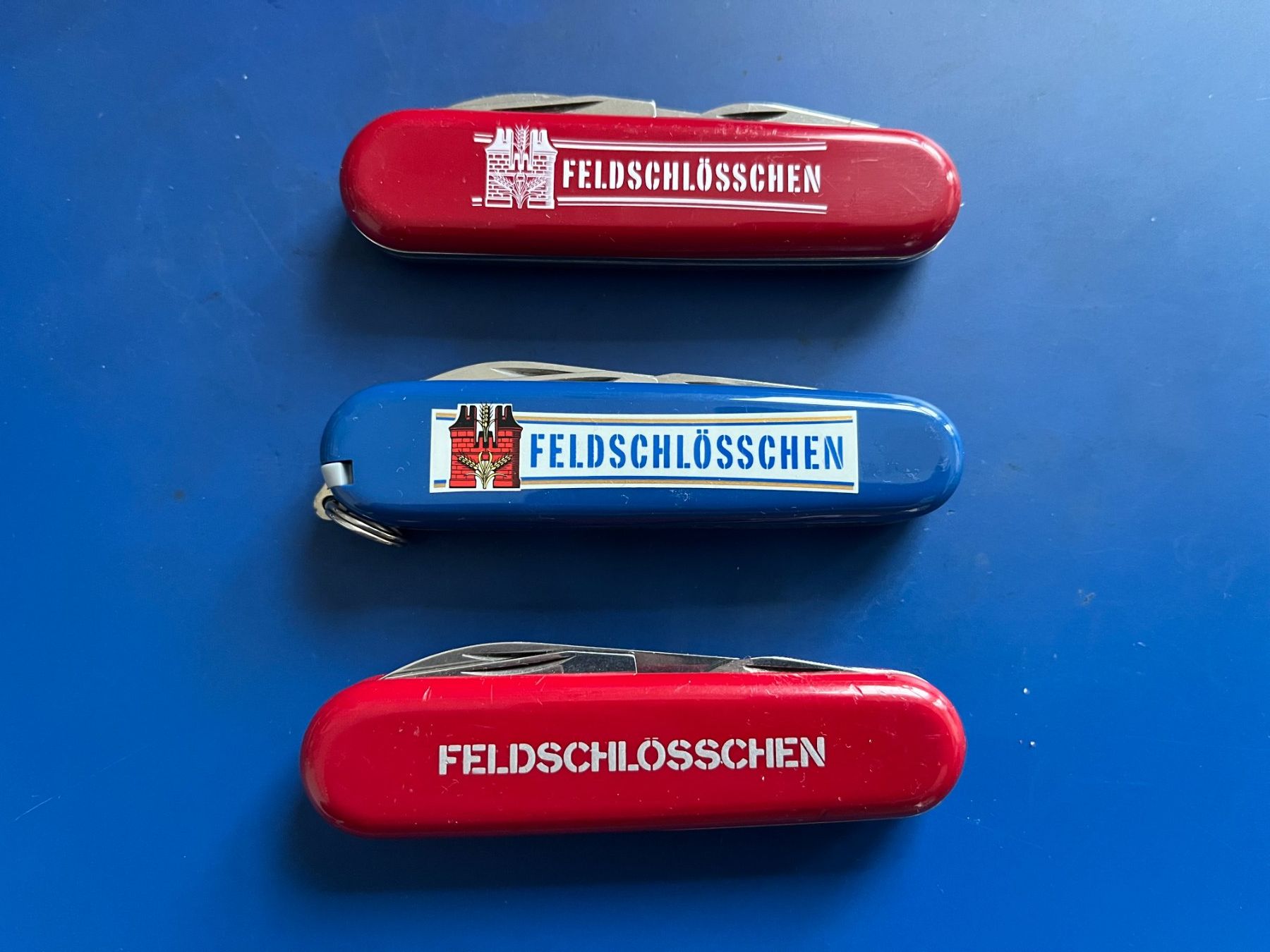 Victorinox Coltelli tascabile: 3x Taschenmesser Feldschlösschen – Nuovo (secondo la descrizione) da Dintikon venduto da Redgar58