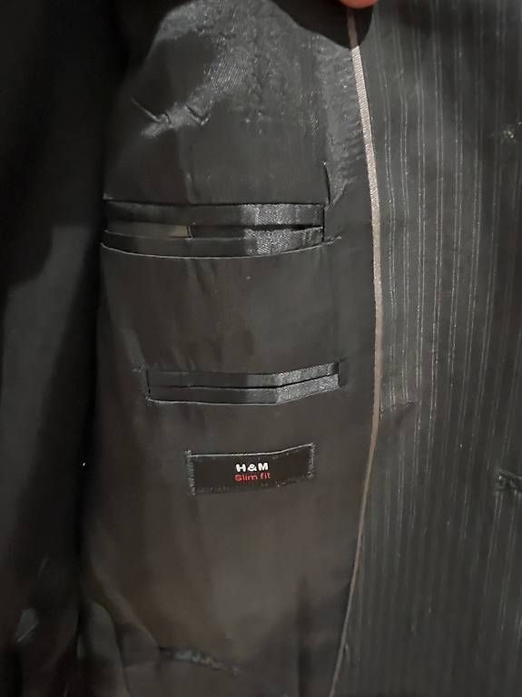 Completi: Kompletter Anzug H&M – Usato da Zürich venduto da BigRock89 2
