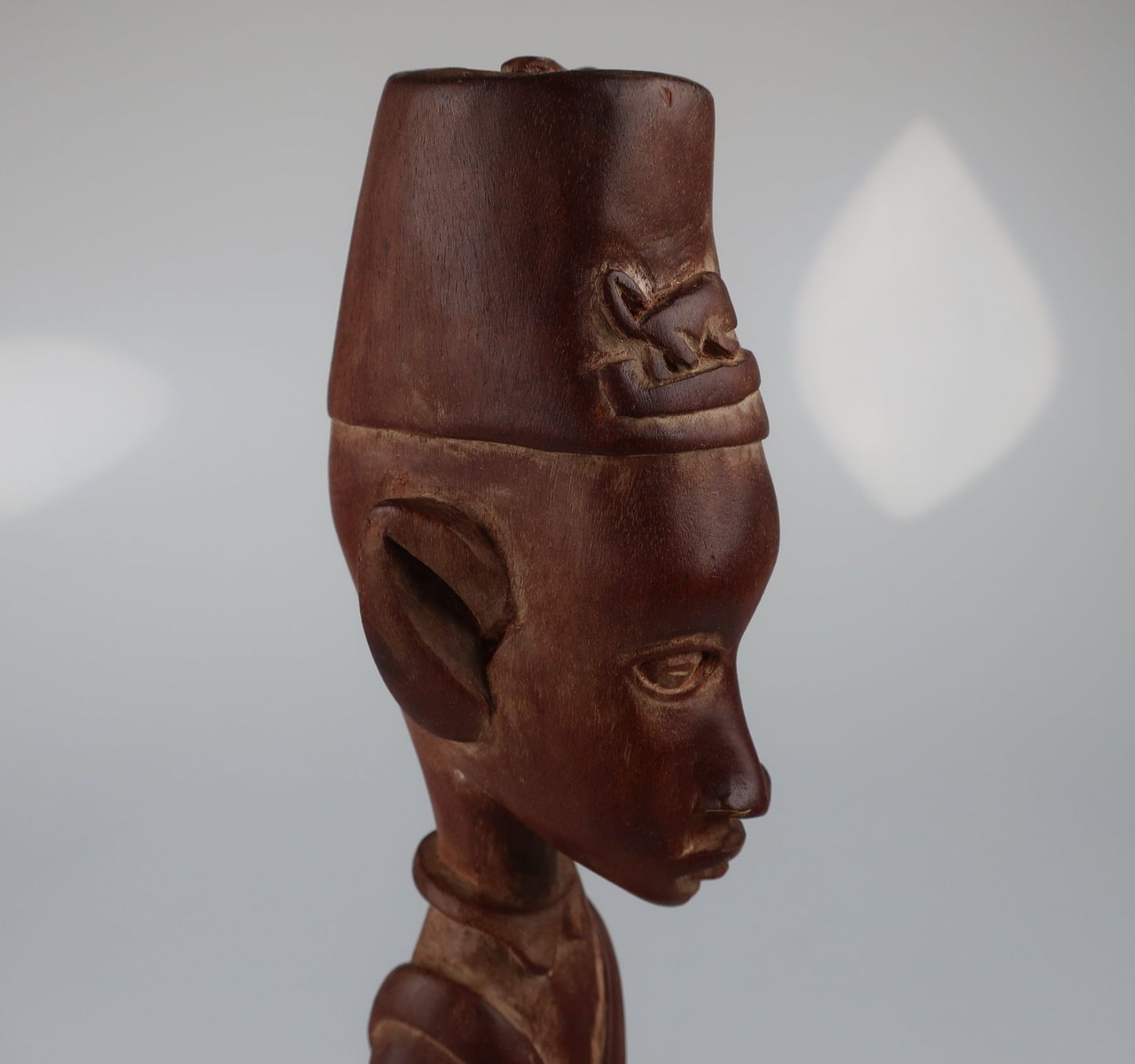 Skulpturen & Statuen: Handgefertigte Holz Colon-Figur – Gebraucht aus Volketswil von brockipfannenstil 3
